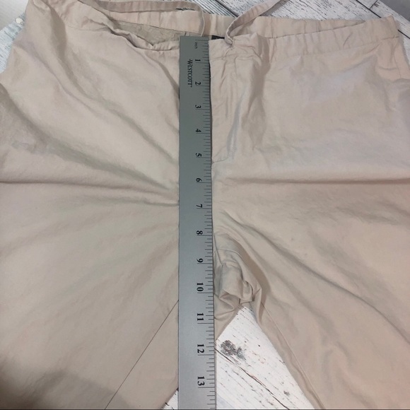 Banana Republic Lightweight Drawstring Crop Pants 2 - Picture 7 of 9